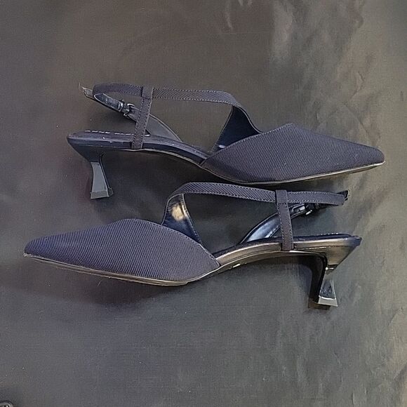 ANNE KLEIN IFLEX IZZI KITTEN  WOMEN'S HEEL - Picture 11 of 16